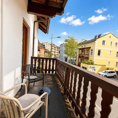 Kaiserlich Wohnen Zentral Und Am Fluss Apartment Bad Ischl