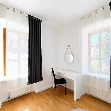 Apartment Kaiserlich Wohnen Zentral Und Am Fluss